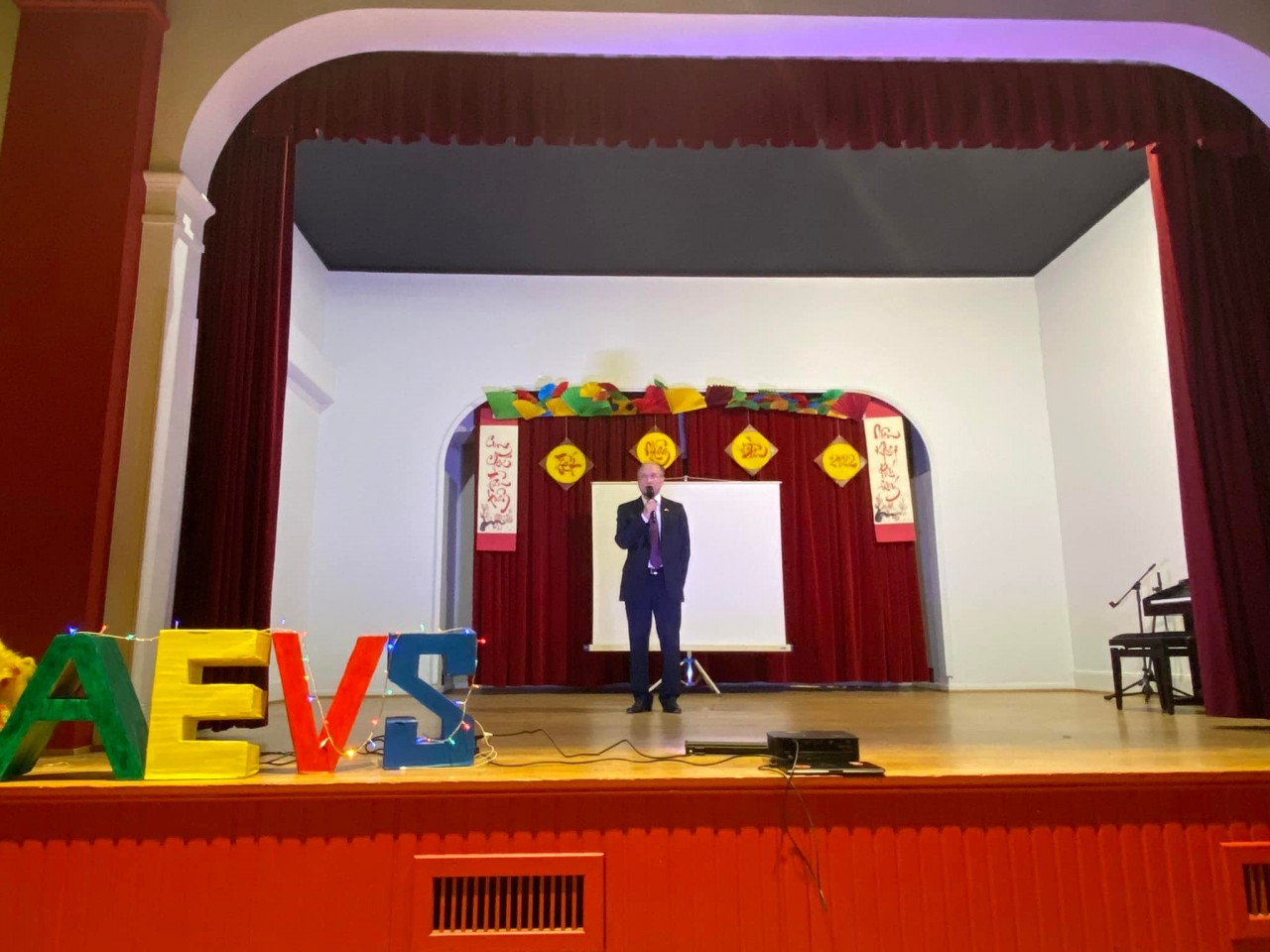 Vietnamese students in Strasbourg France celebrate Lunar New Year Festival